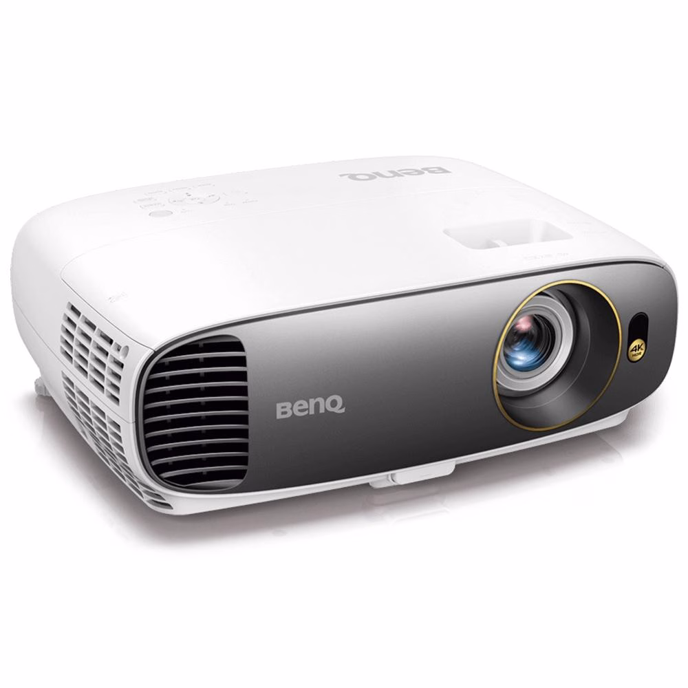 Projetor BenQ com resolução 4K UHD para Cinema em Casa e 2200 Lúmens - W1700